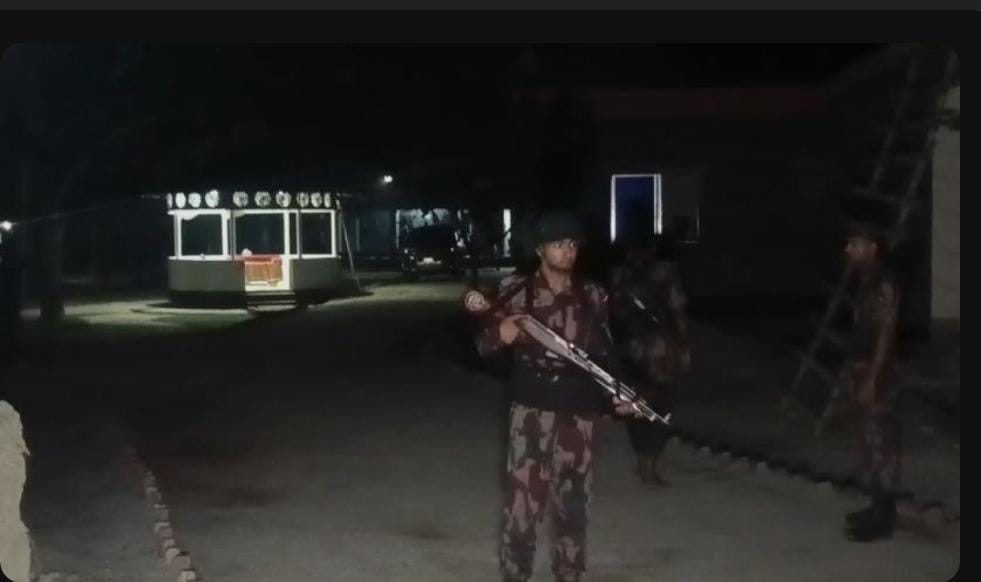 বেনাপোল পুটখালীতে মোটরসাইকেল নিয়ন্ত্রণ হারিয়ে এক বিজিবি সদস্য নিহত,আহত ১।