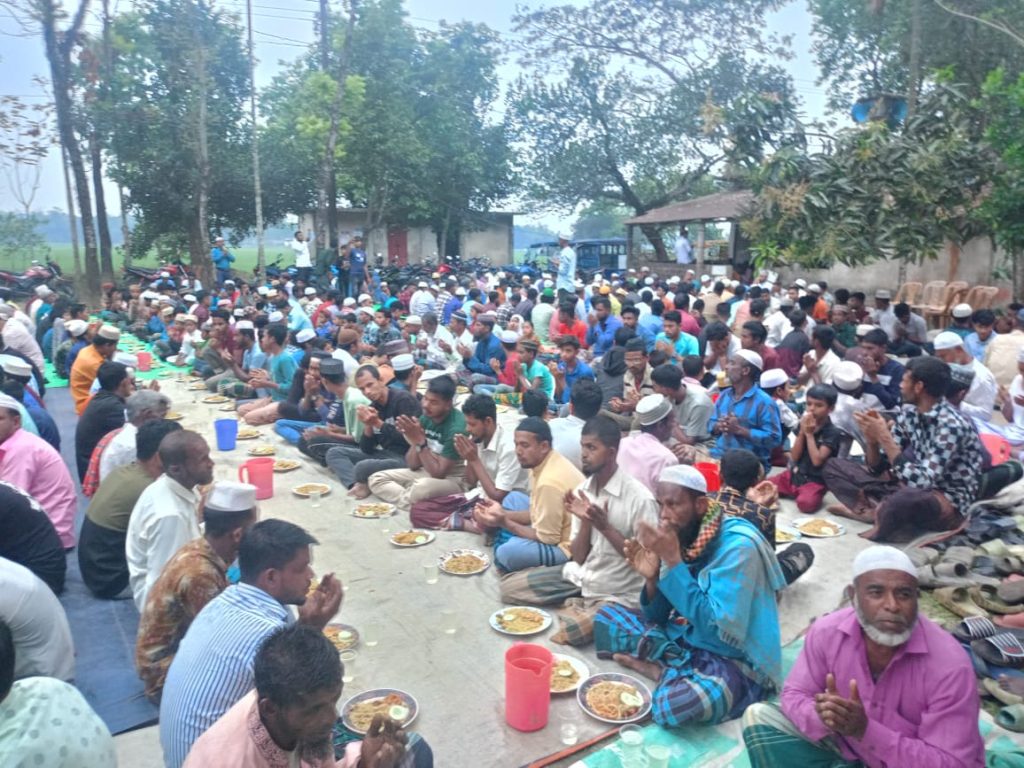 দোয়ারাবাজারে ইউনিয়ন বাসীর সম্মানে ইফতার মাহফিল দোয়ারাবাজার।